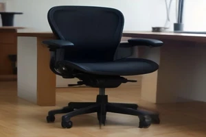 Avis et test complet de l'assise ergonomique Herman Miller Aeron